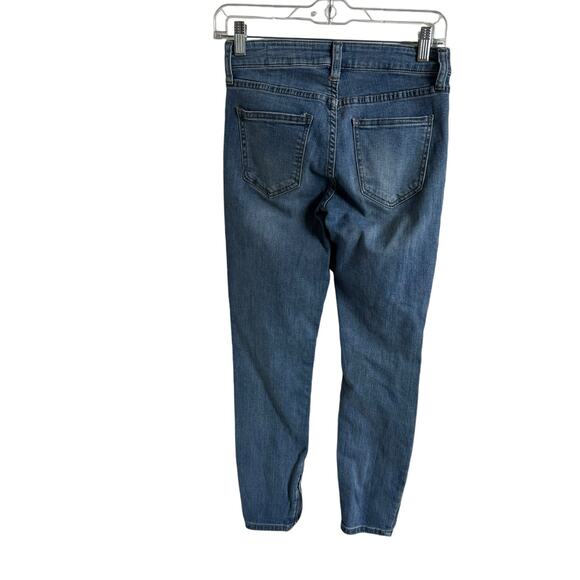 Pistola Womens Jeans Sz 26 Blue Ankle Zip Medium Wash P6644 Distressed Skinny - Picture 3 of 7